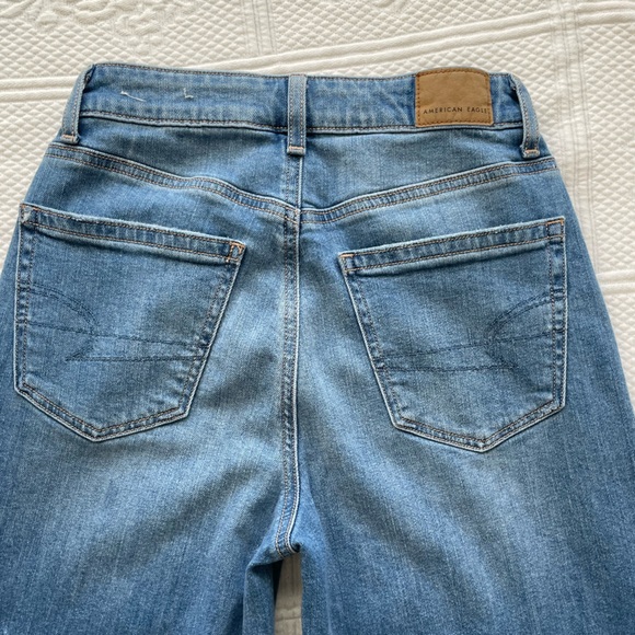 AE Dreamy Drape Stretch Super High Rise Baggy Wide-Leg Medium Bright Indigo 000 - Picture 12 of 16